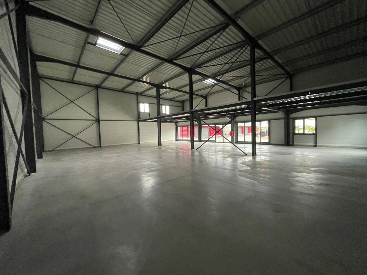 Local d'activité Grenay 485m² Location local d'activité Grenay Isère OLACT2421801 3